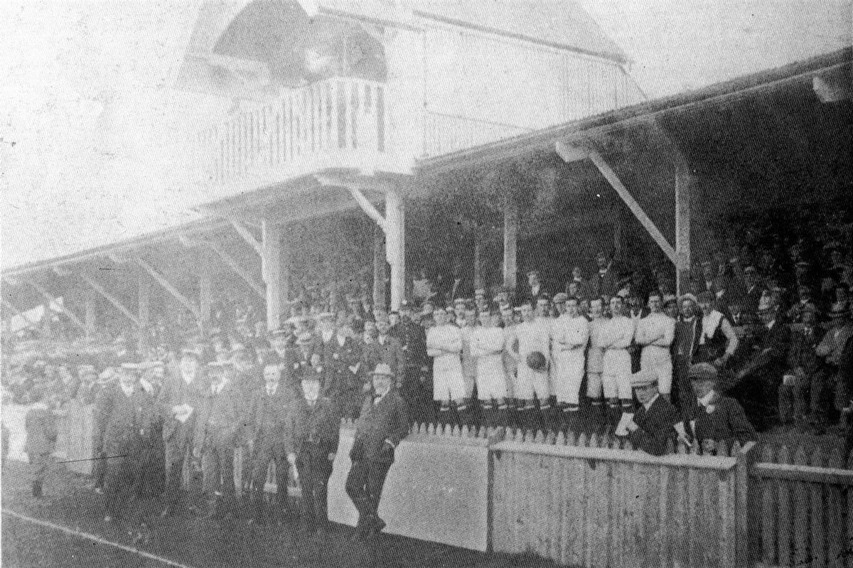 十年前还在踢欧冠球队,卢顿之前是哪个联赛的