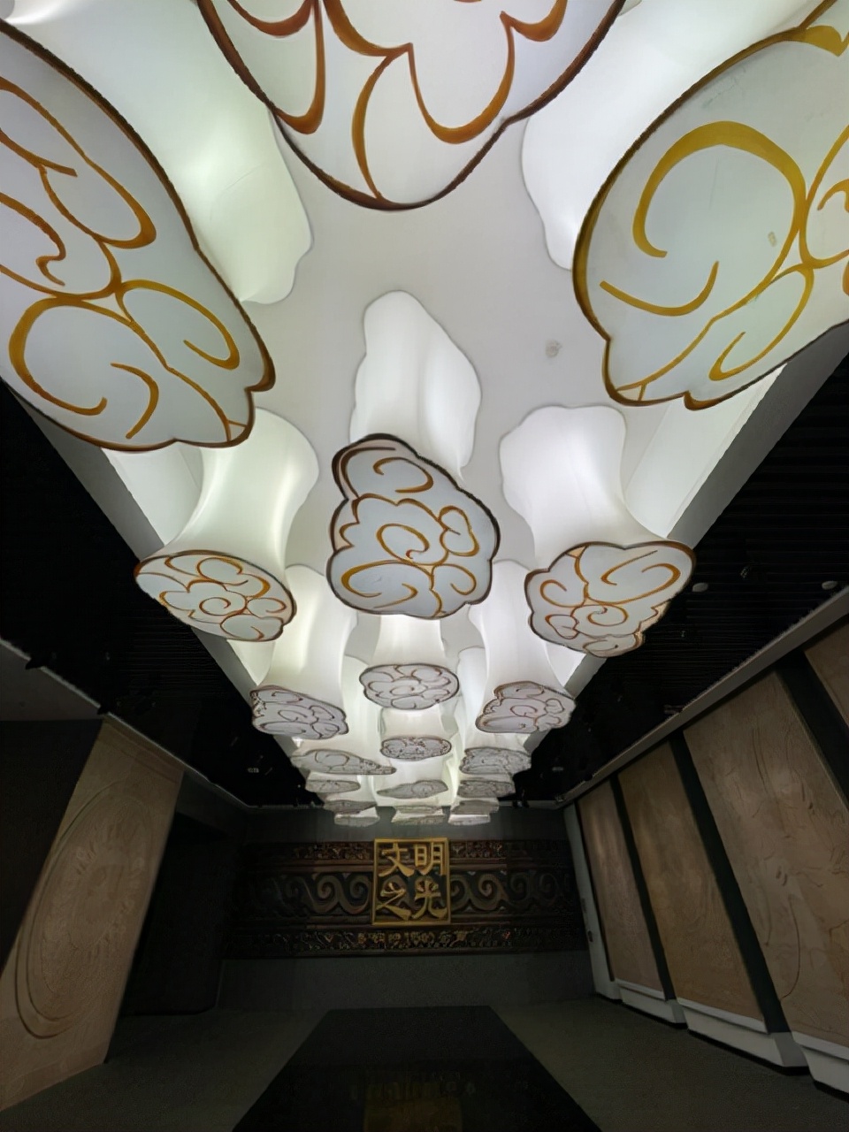 昆明一座让人流连忘返的城市,被低估的旅游城市昆明