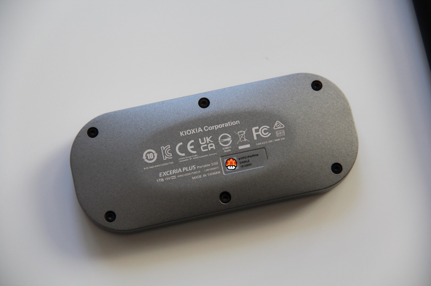 铠侠xd10移动固态硬盘测评,铠侠xd10移动固态硬盘使用体验