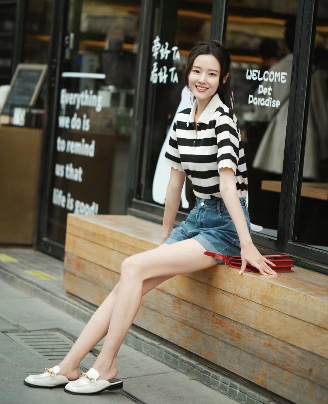 短裤配什么上衣好看男孩夏天,短裤配什么上衣好看冬季