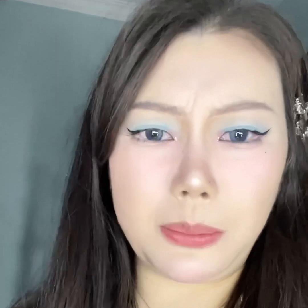 杈呭姪鐪煎奖,榛樿鐪煎奖