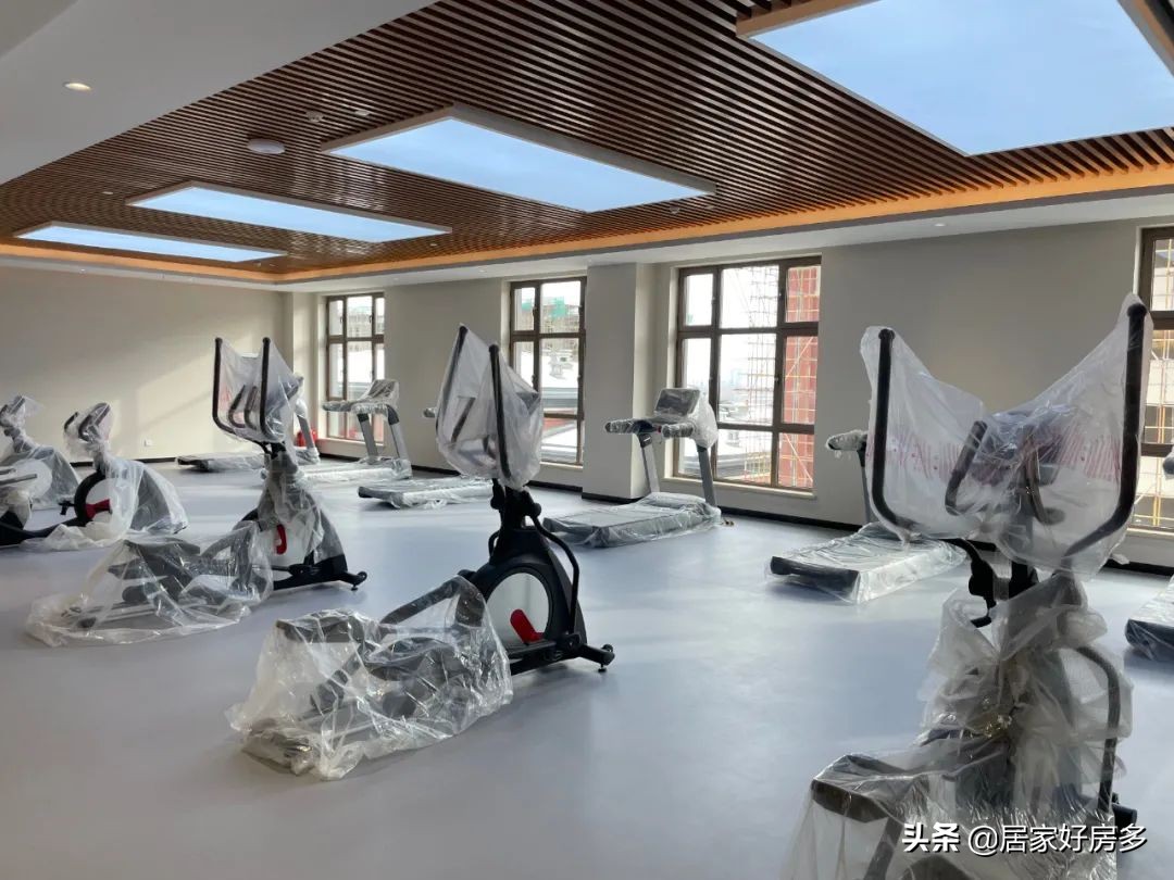 说到社区配套？国信这个小区，不服不行