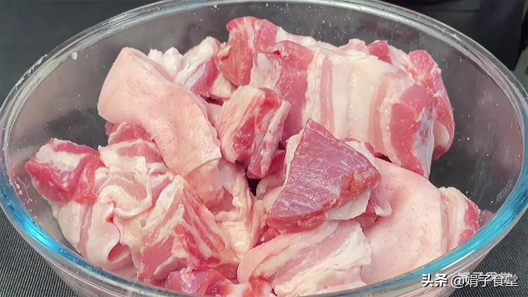 猪肉放在酱油里泡两天怎么做好吃,猪肉泡酱油的正确方法