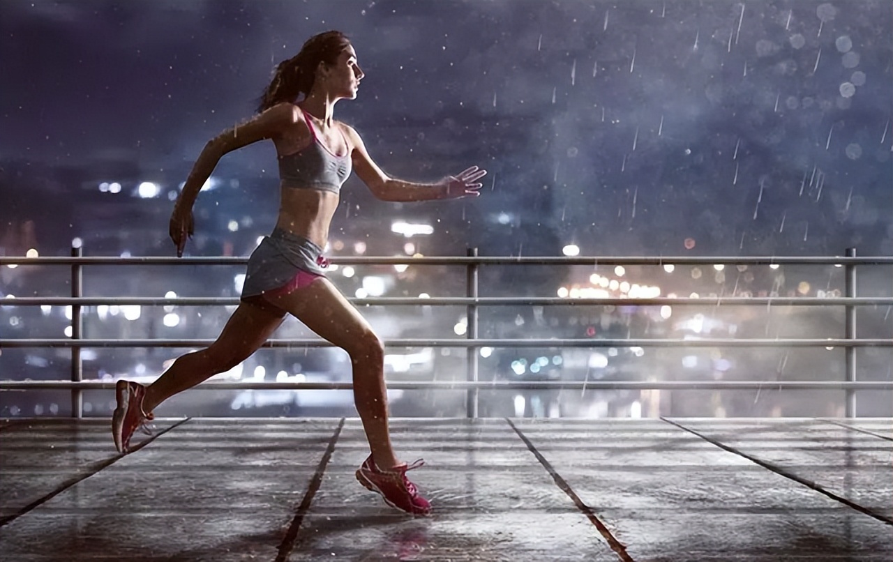 欧阳娜娜戚薇同款,戚薇欧阳娜娜谁厉害