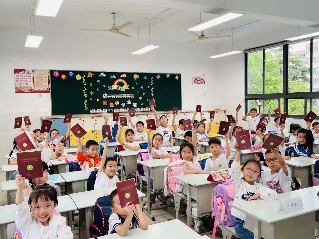 你好新学期小学,新吴区江溪小学开学季