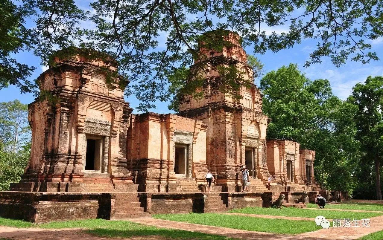 在吴哥窟得急性肠胃炎，善良的华人车夫半夜来送药