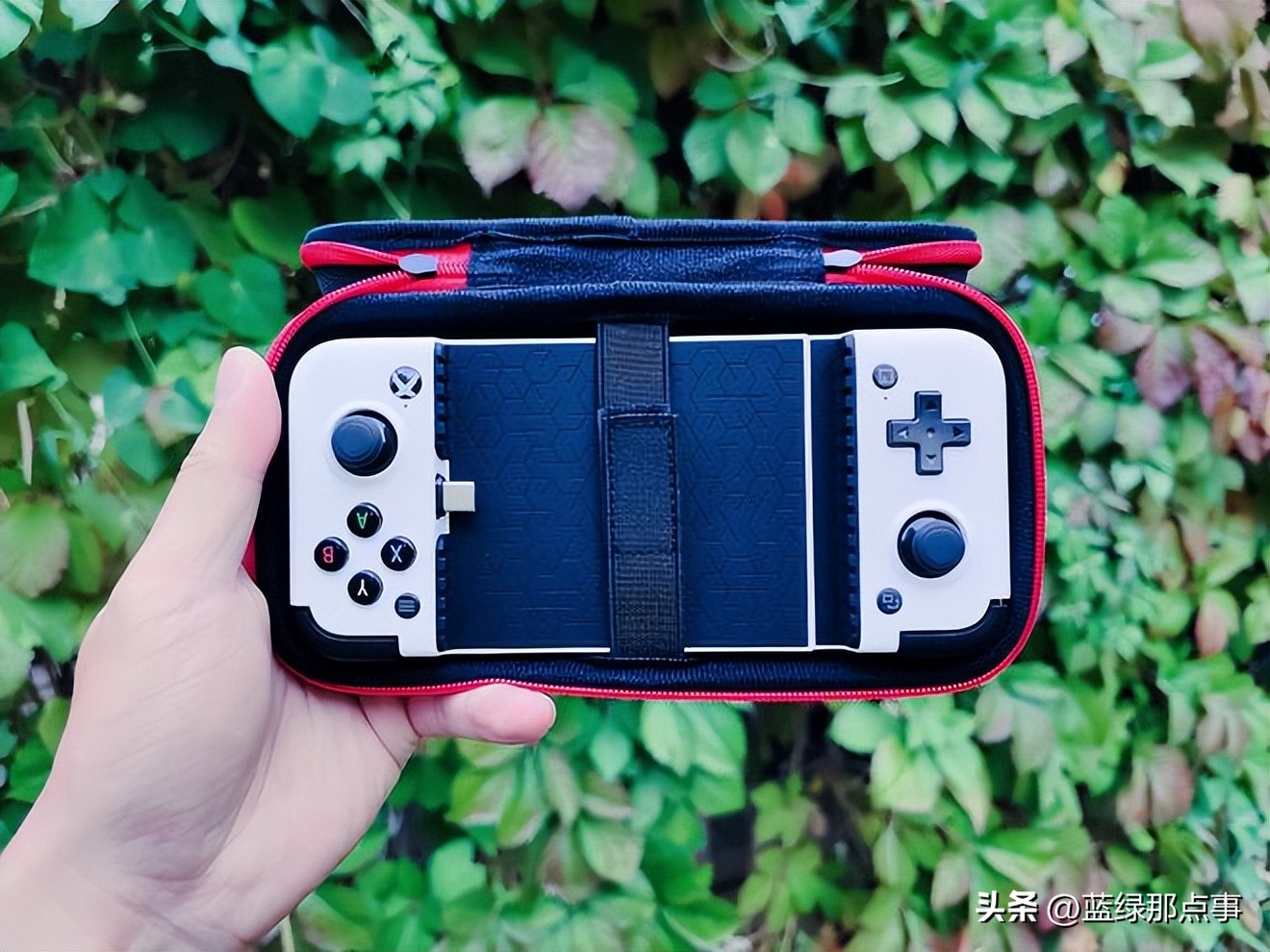 能变成手机的游戏机,手机就能当游戏手柄