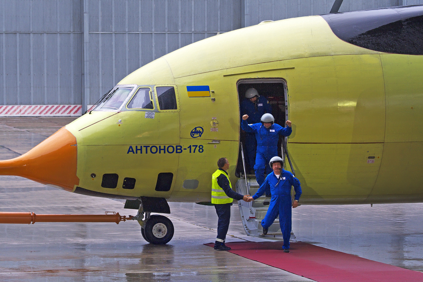 安178运输机发动机,安178轻型运输机