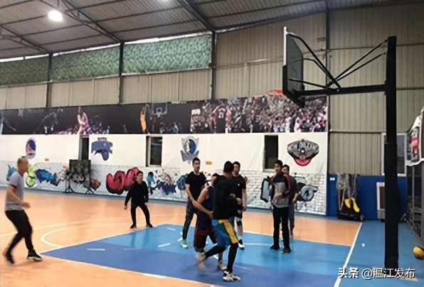 成都温江篮球场推荐,篮球场馆温江