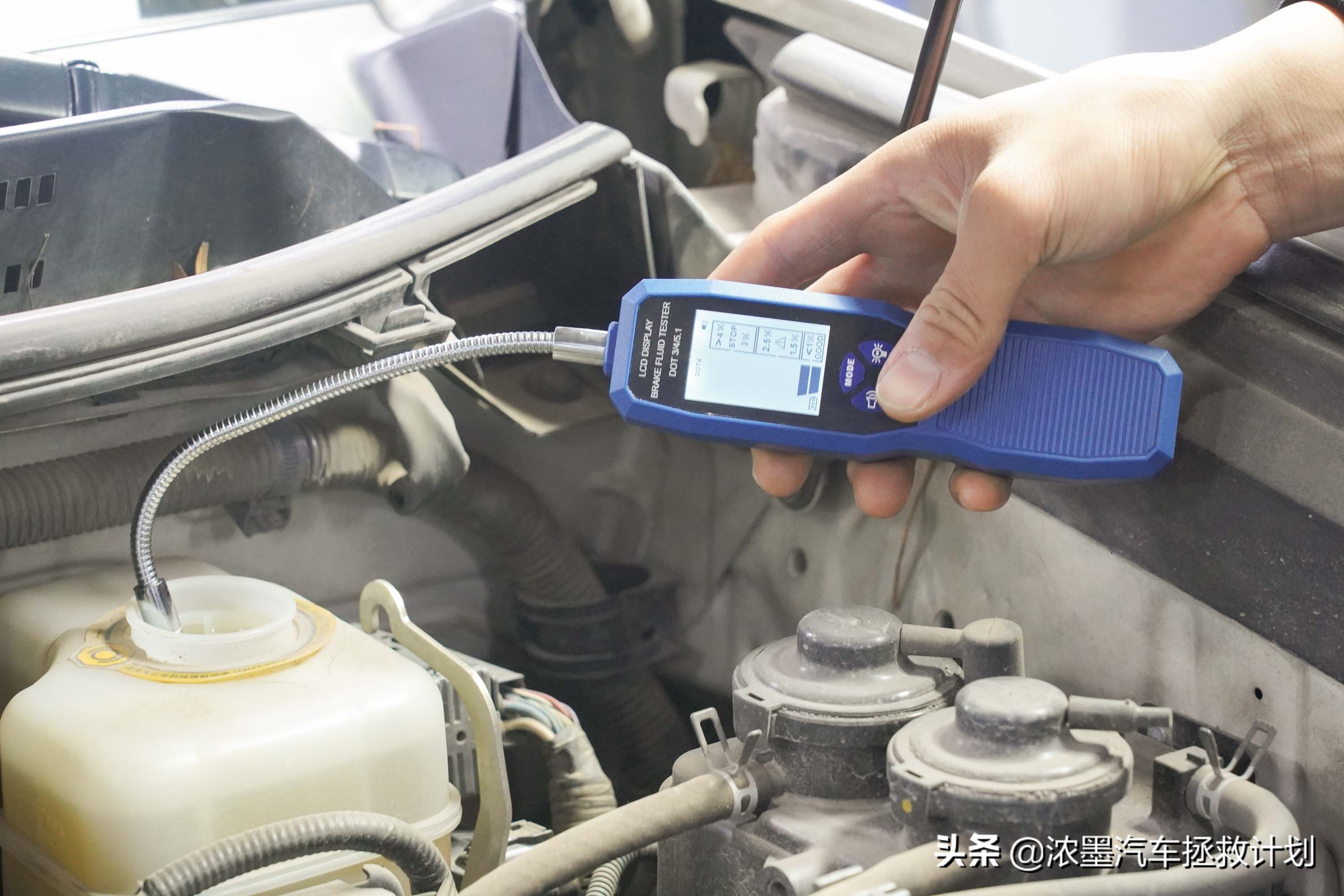 硬汉焕颜丰田普拉多续写越野传奇,修复翻新09年的丰田普拉多