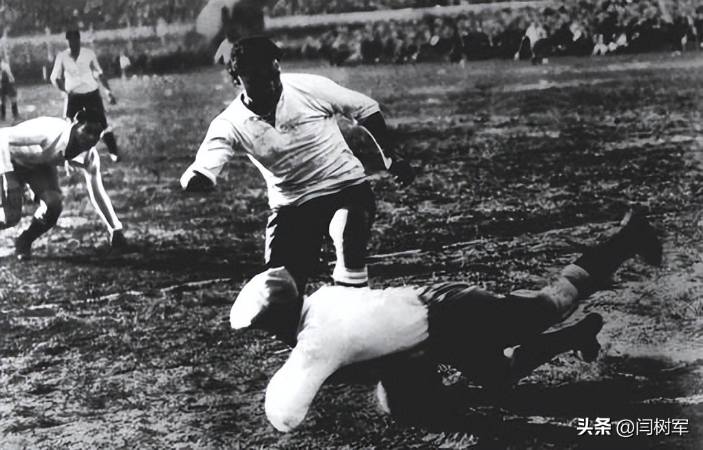 复盘历史，重温醉里挑灯看剑，女神杯首现乌拉圭；裁判：黑衣黑裤