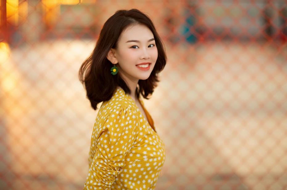 郁七笙：炽热的青春，奔跑的长廊