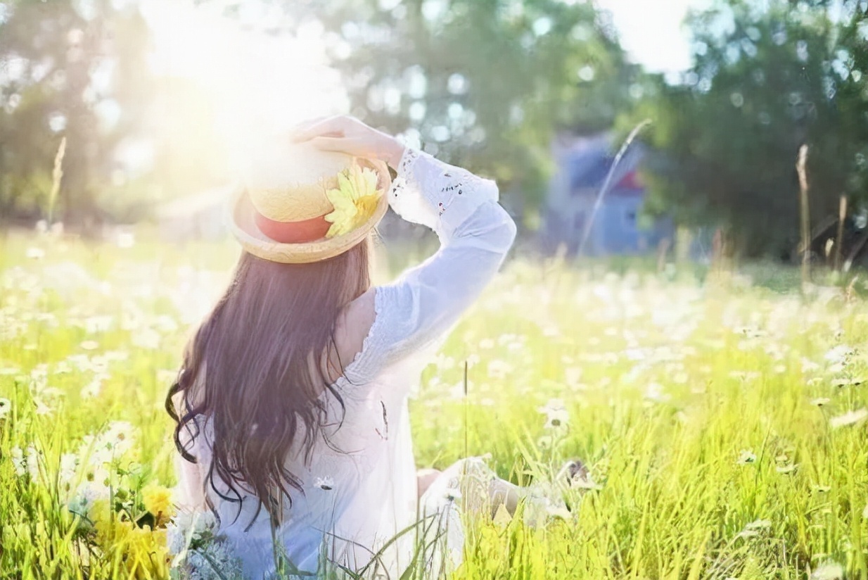 人到中年请收起你的大方,人到中年我劝你别显摆