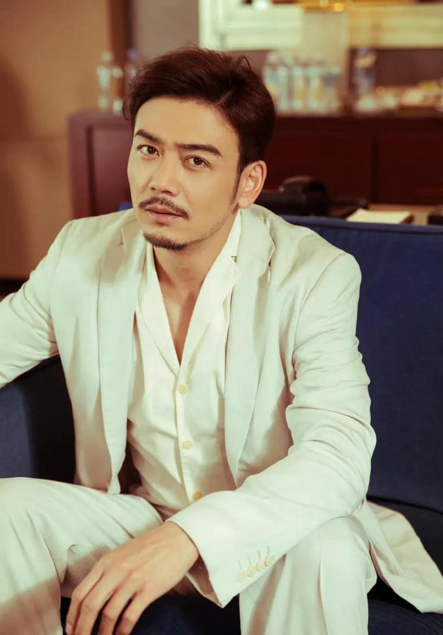 杨烁回顾十年人生路,杨烁从此走到人生巅峰