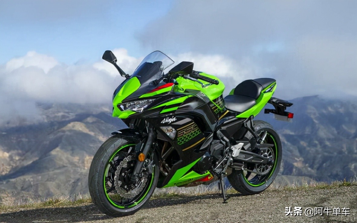 川崎摩托车推荐ninja650,川崎ninja6502021款日常骑行