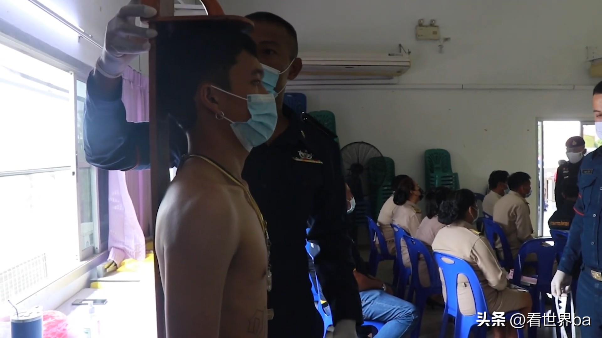 泰国变性皇后参加征兵,泰国皇后服兵役