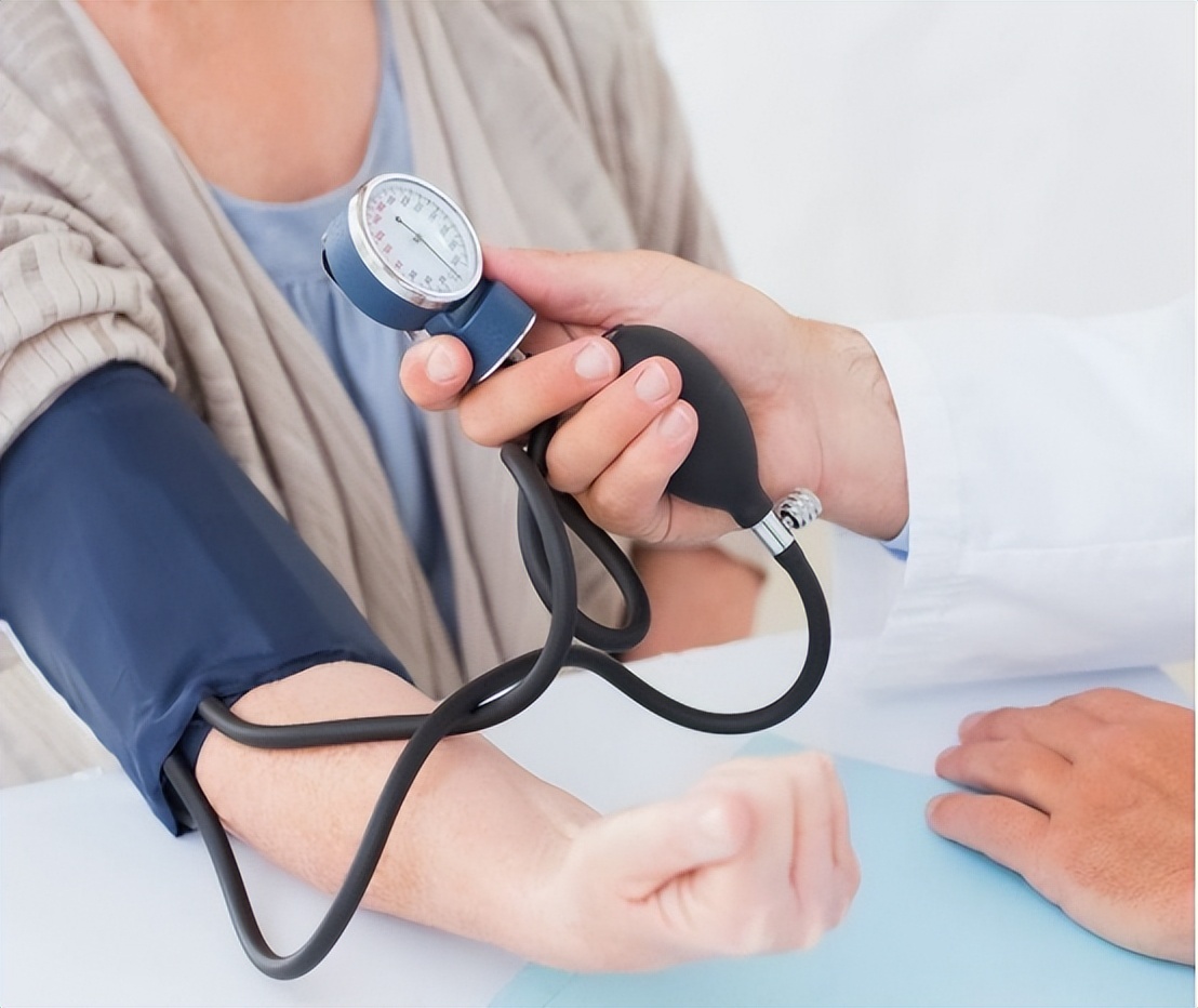 女性快绝经的7个征兆有什么,女性绝经前有四个提示最好别忽略