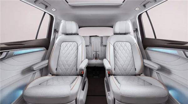 卷疯,大众揽境2022新6座样子