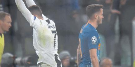 有哪些进球后的庆祝动作,进球后庆祝动作c罗