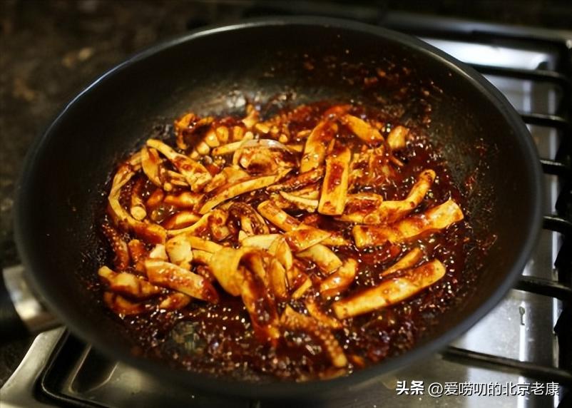 鱿鱼须怎么炒又嫩又好吃甜辣,剩下的凉拌甜辣鱿鱼须如何吃