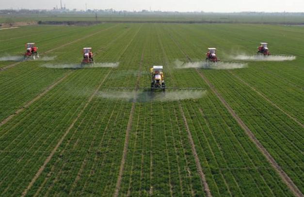 春耕备耕正当时七绝诗歌,春耕时节诗词鉴赏