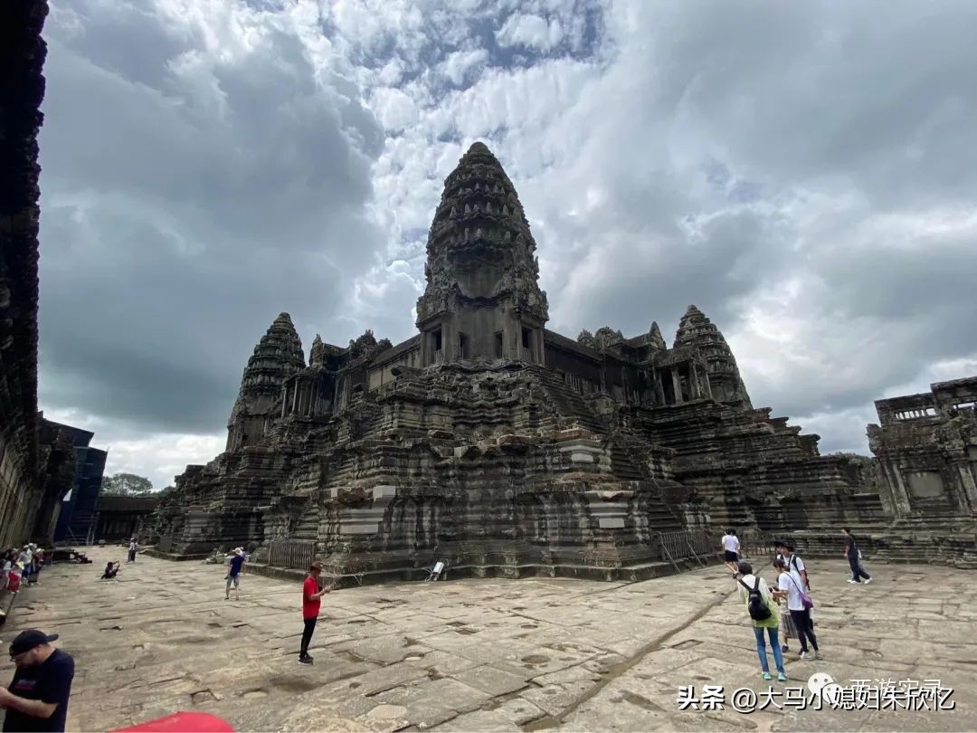 柬埔寨十大旅游地点吴哥窟,吴哥窟好玩吗值得去吗
