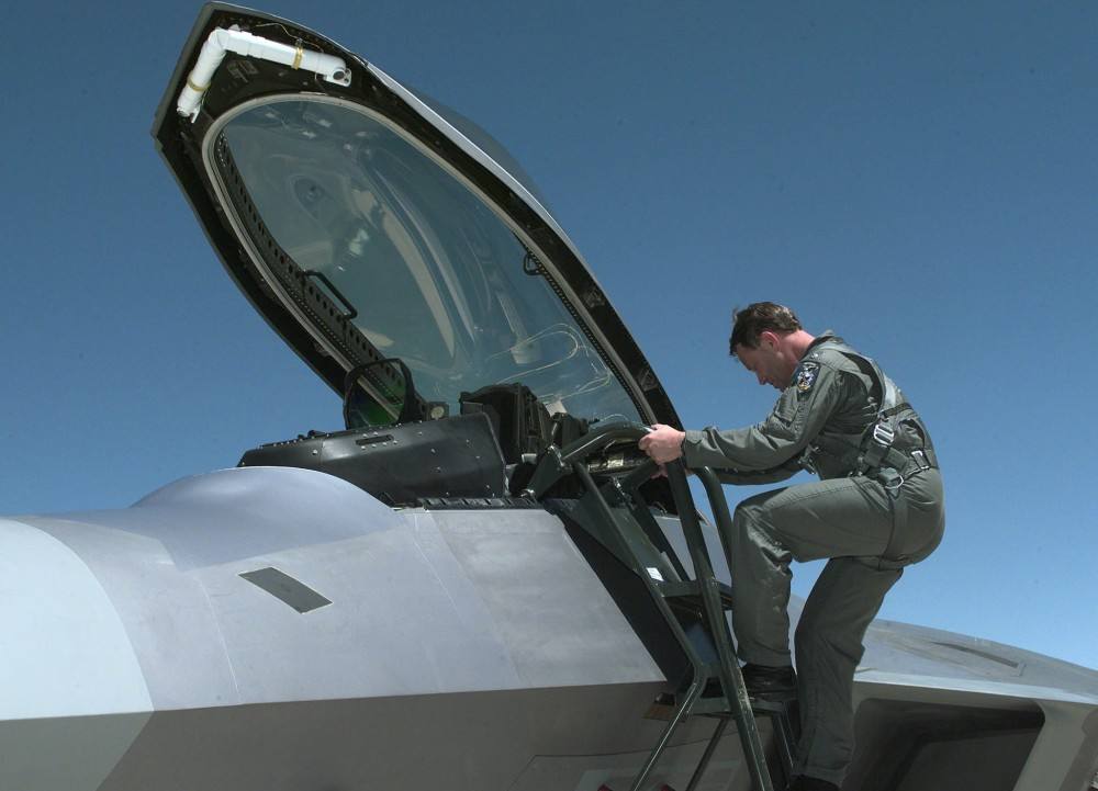 全球各国军费预算排行,目前全球各国军费排名