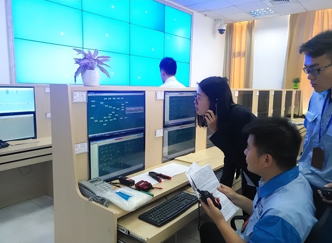 自己偷看小黄网会被人发现吗？在这些人眼中，你已近乎“裸奔”