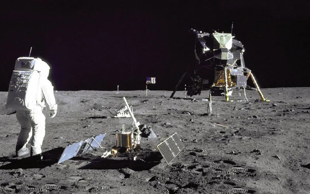 俄罗斯登月成功是哪一年,关于美国载人登月的真实性