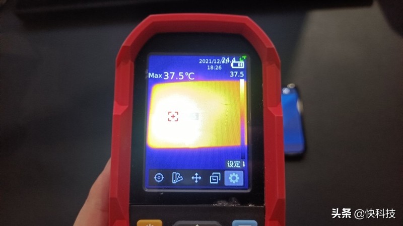 摩托罗拉edgex30全面屏版,摩托罗拉edgex30售价2999