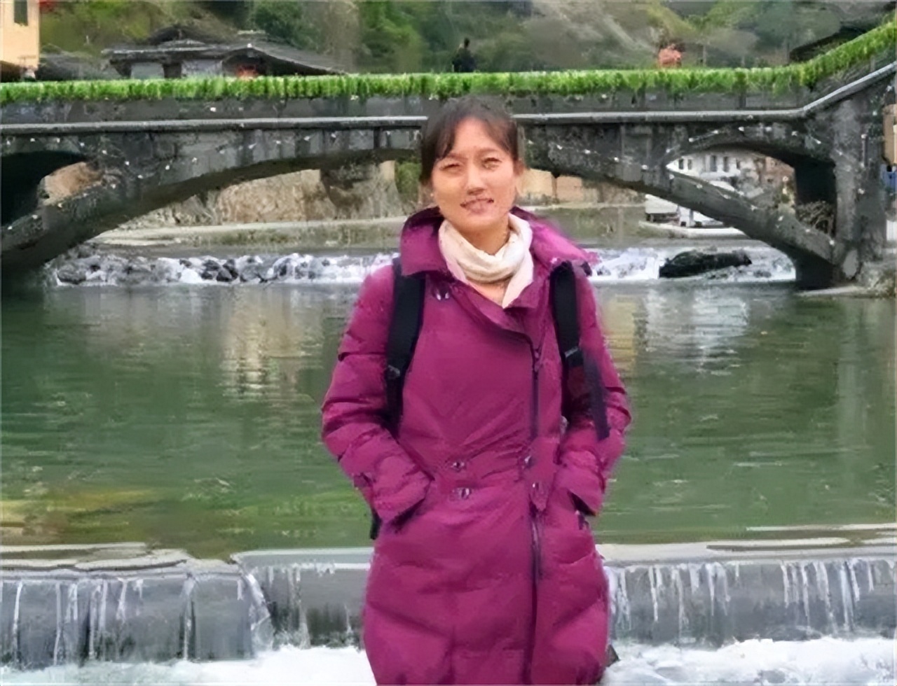 清华女博士放弃高薪工作,清华女生放弃百万年薪去乡村教书