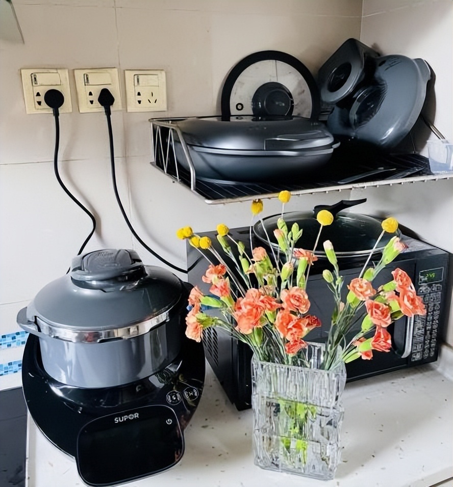 炒菜机智商税,炒菜机器人切菜器