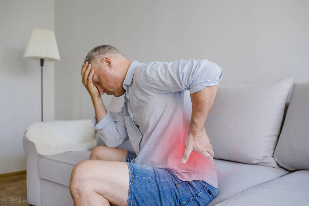 56岁男子肾结石,59岁男子左侧腰部痛以为是肾结石