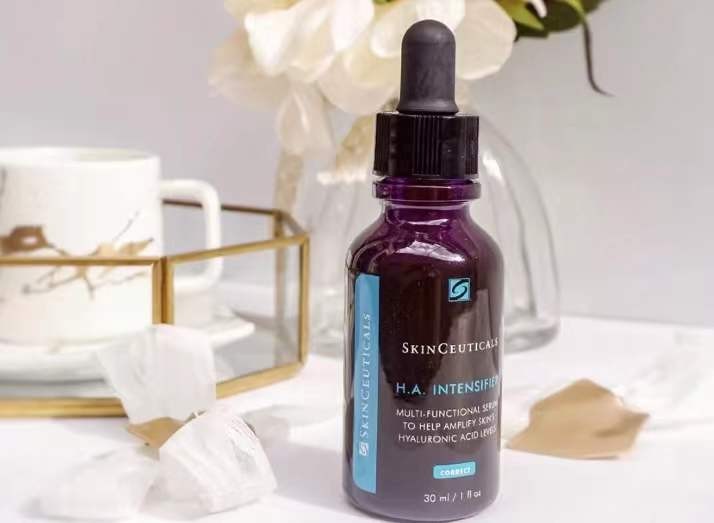 40岁左右女士适合用哪一款精华液,40岁以上的女性适合哪个精华液