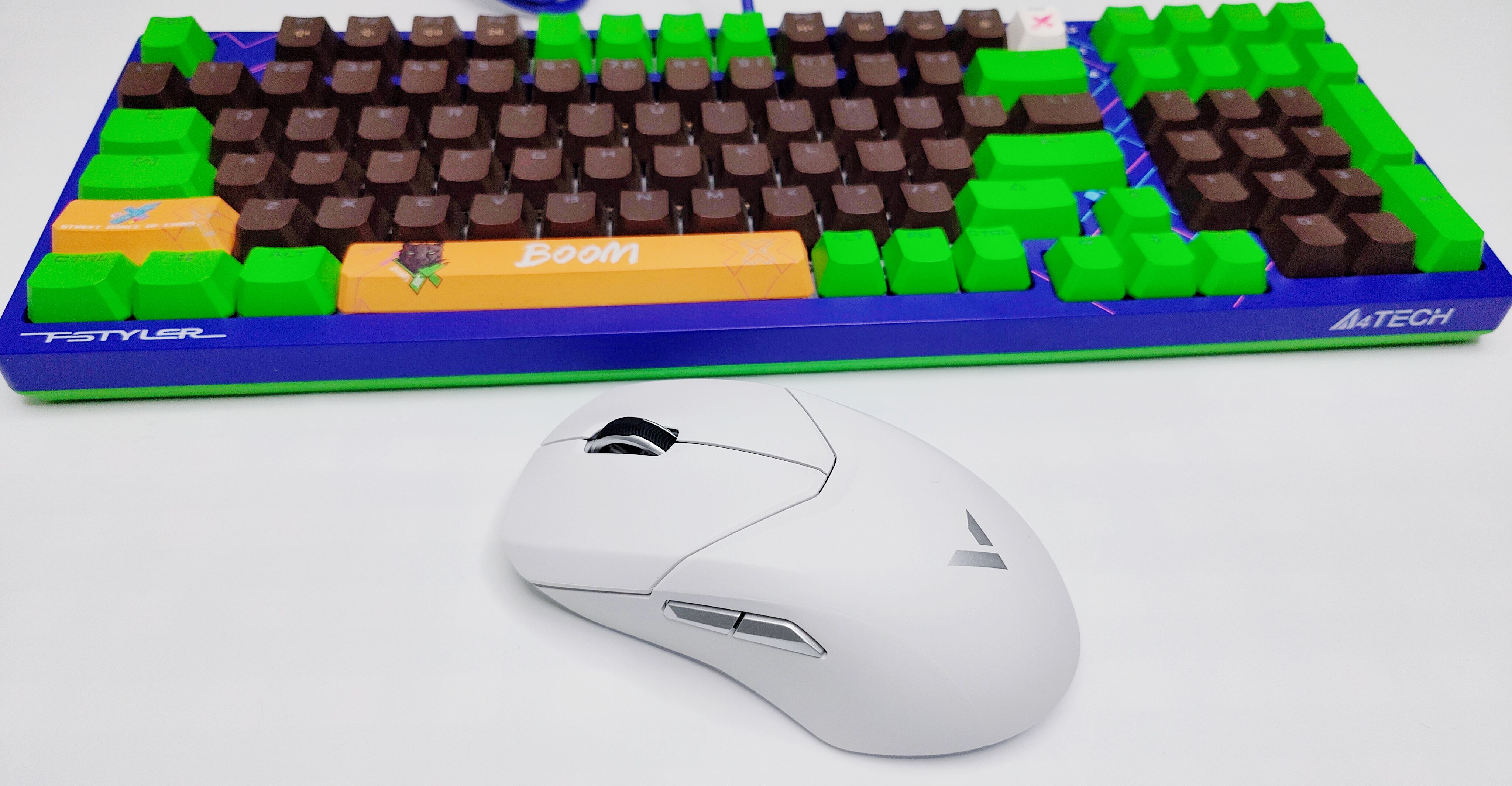 雷柏vt9鼠标,国产鼠标轻量化雷柏vt9