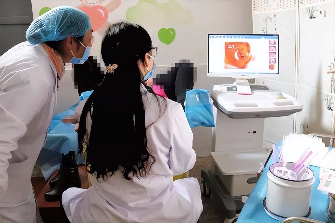 女生身上有体臭怎么办,女孩子身上有一股体臭