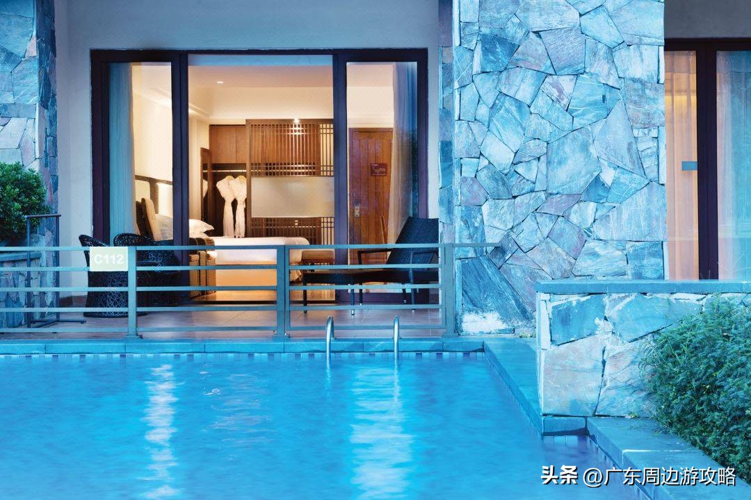 宝晶宫天鹅湖温泉酒店湖景房,宝晶宫天鹅湖温泉酒店泳池恒温吗