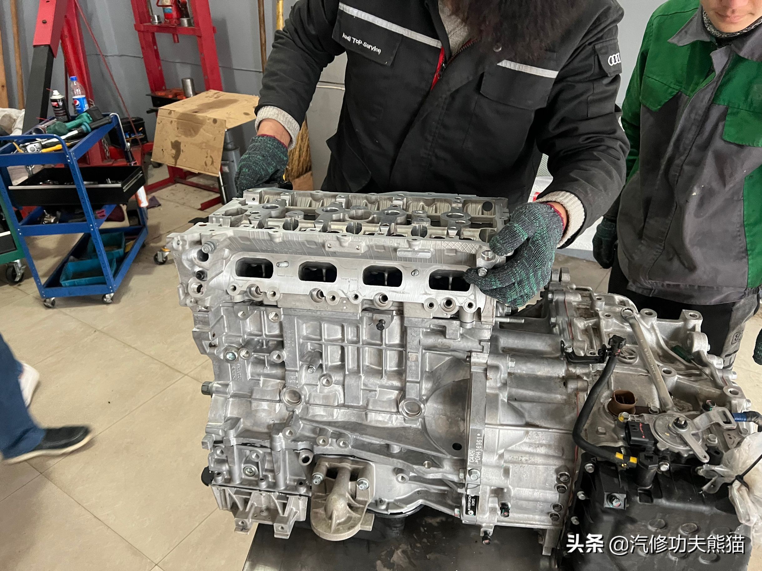 全新胜达大修,现代全新胜达9万公里烧机油