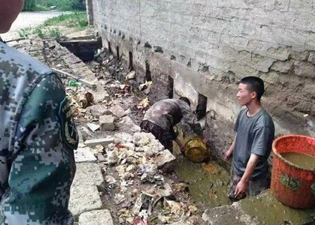 部队万能小黄盆作用,部队小黄盆能挡子弹吗