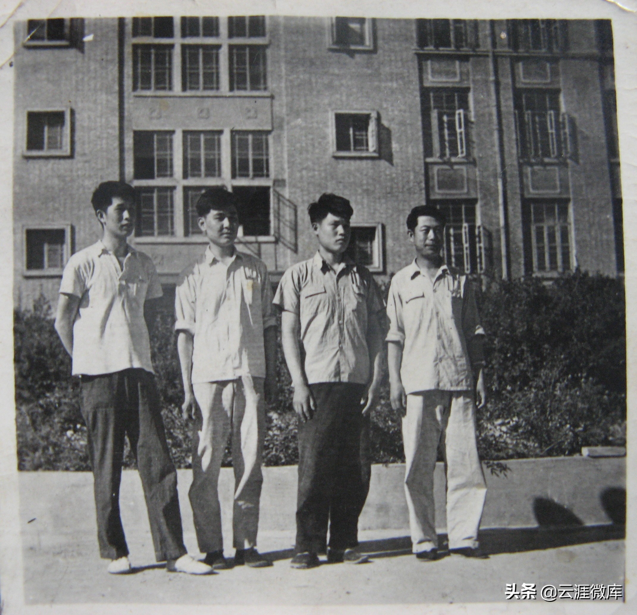 雁过留声，人过留㾗，我把父亲传记编入家谱，永远铭记