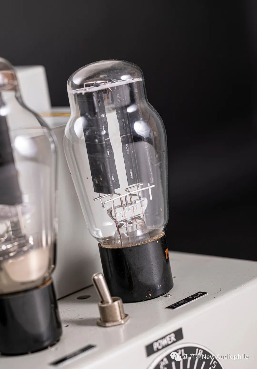 广州“新时”复刻西电WE129A前级+WE86后级