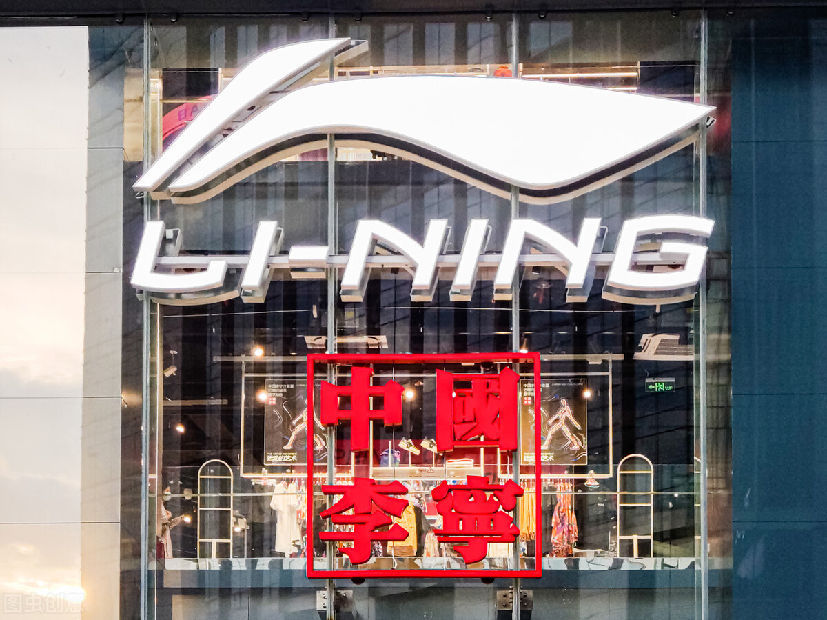 失去中国市场，阿迪达斯利润大跌64%，生产线迁往越南，明智吗？