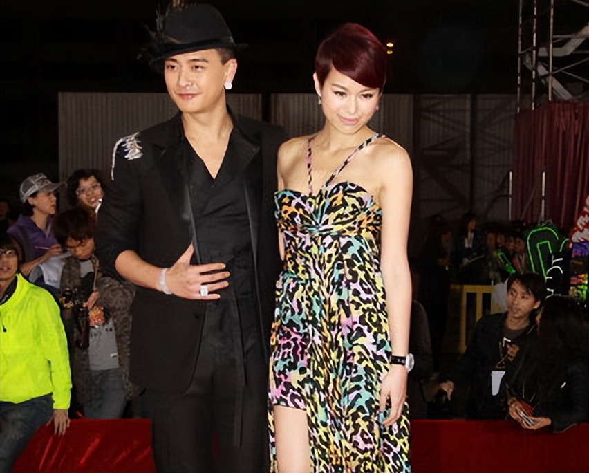 黄宗泽胡杏儿什么时候谈的恋爱,黄宗泽和胡杏儿算是最般配的一对