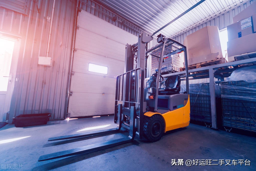 叉车长期租赁和自购哪个合算,叉车出租和租赁有什么区别