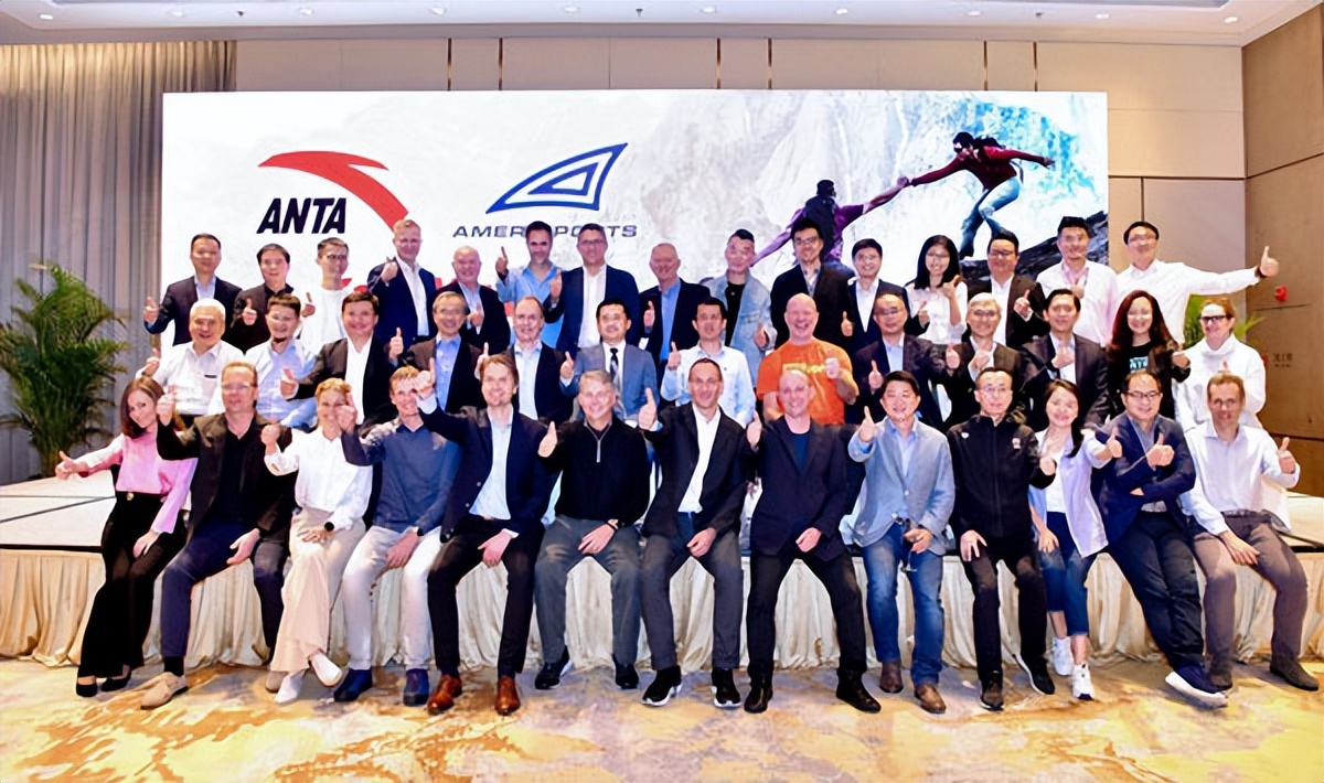 安踏多元化战略分析,安踏商战