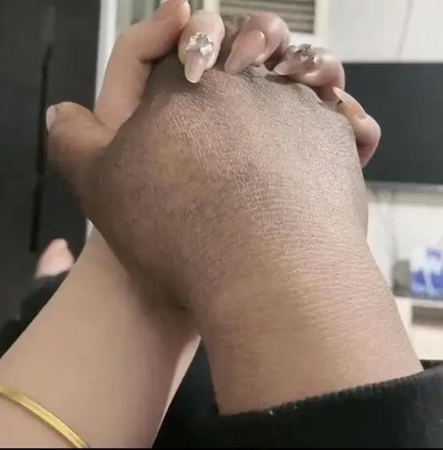 女网红侮辱烈士付出惨重的代价,女网红侮辱革命先烈罪