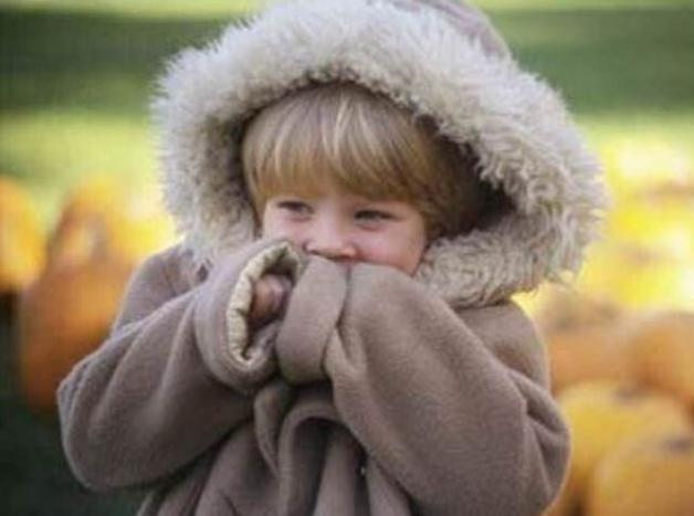 日本孩子冬天穿短裤的教育理念,日本学生冬天穿短裤为什么