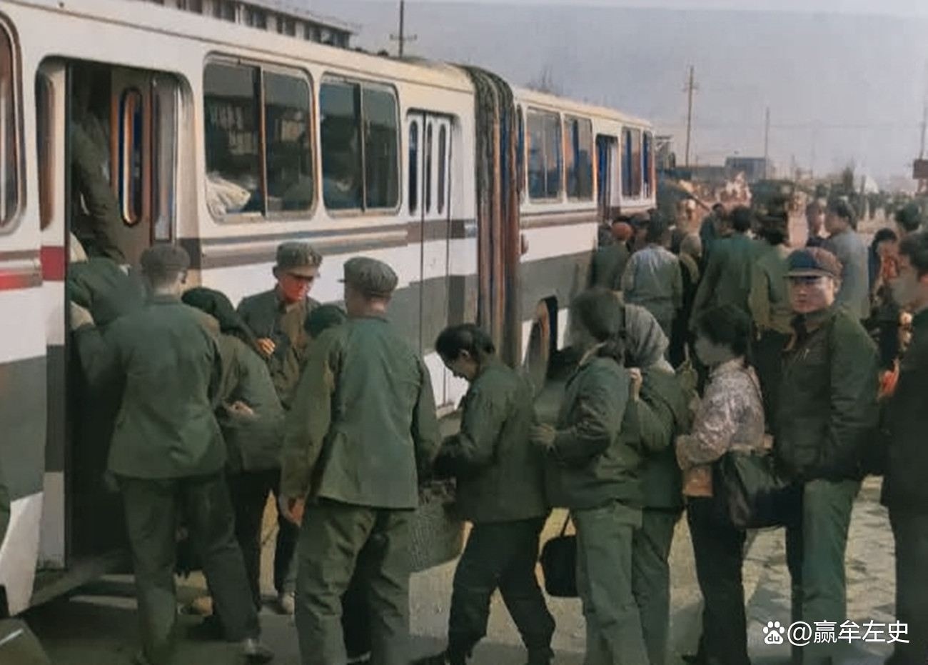 老照片还原1980年的淄博,老照片淄博市周村区