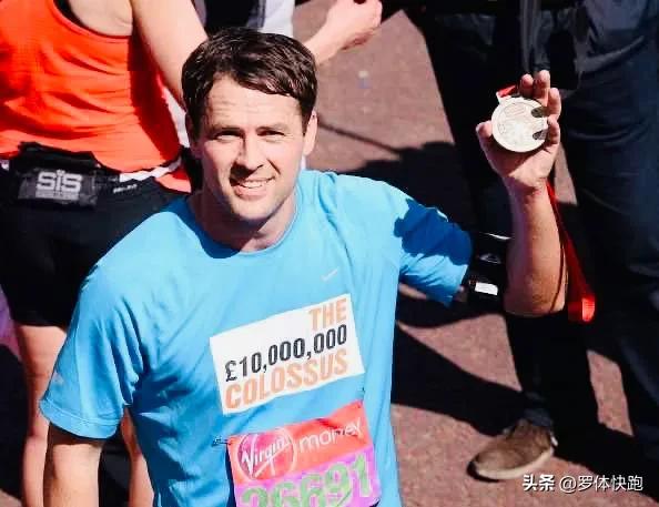 足球史50大巨星罗本,足坛牛人罗本视频