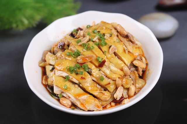 成都家常菜麻辣香肠,成都美食的特点